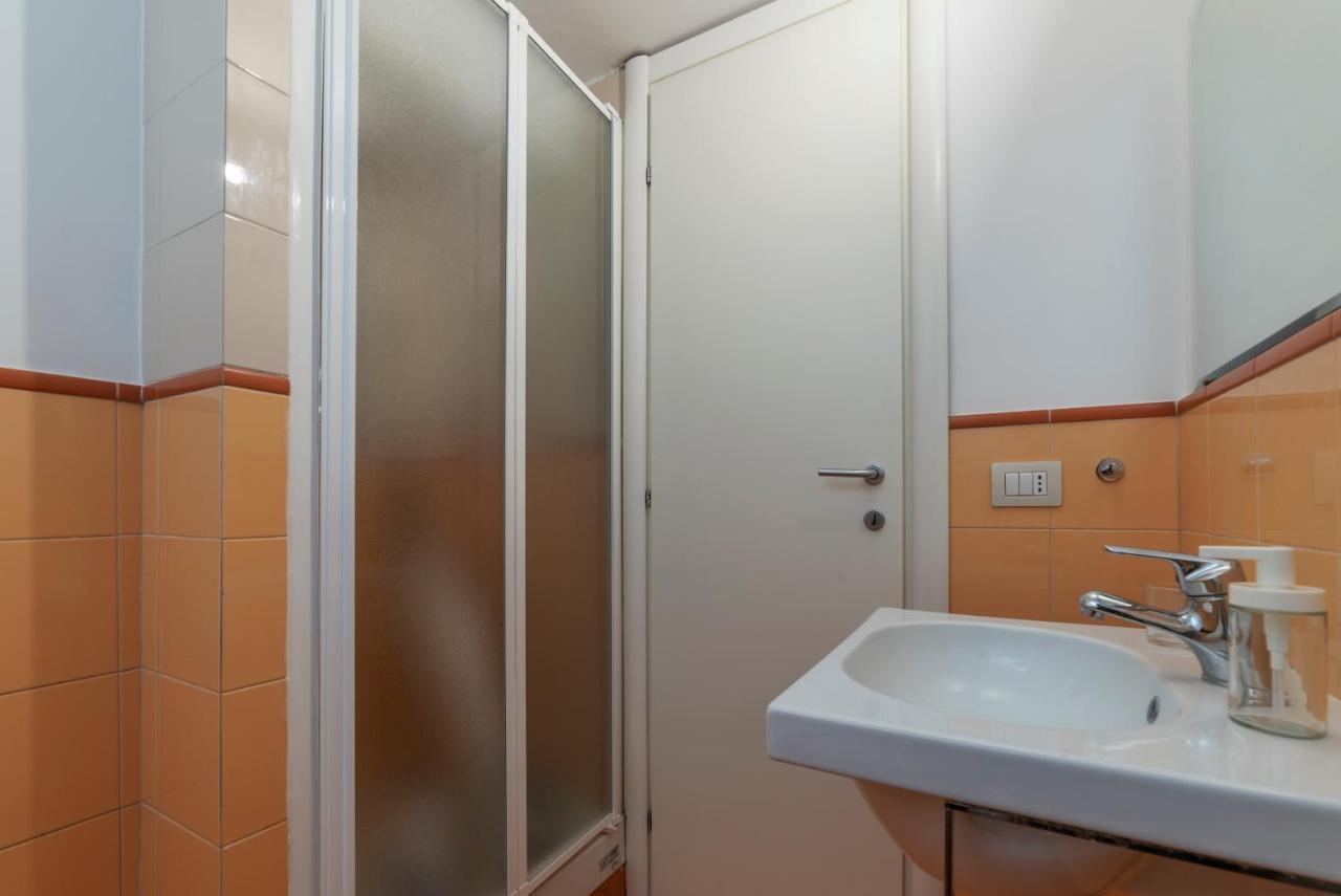 רומא Villa Borghese & Villa Albani Apartment מראה חיצוני תמונה